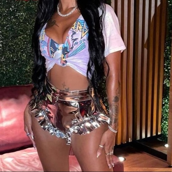 Char Workroom Silver Metallic Ruffle Frill Zip Mini Handmade designer Shorts - Picture 6 of 7